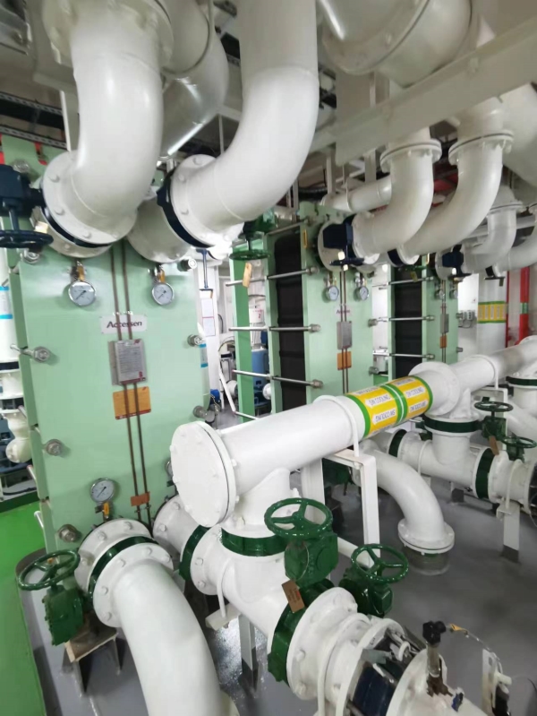 119 招商局江蘇_1600T自升自航式風(fēng)電安裝平臺_CMHI-272-01_招商乘風(fēng)輪 - 艾克森換熱器案例圖片